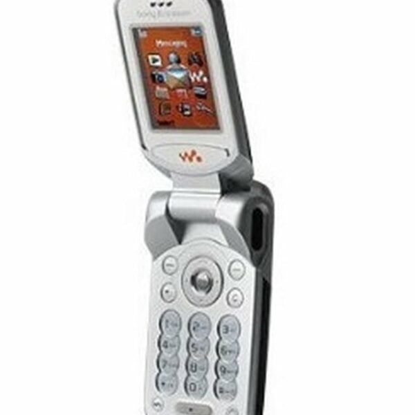 قاب‌‌وشاسی سونی‌اریکسون (سفید) Sony Ericsson W300